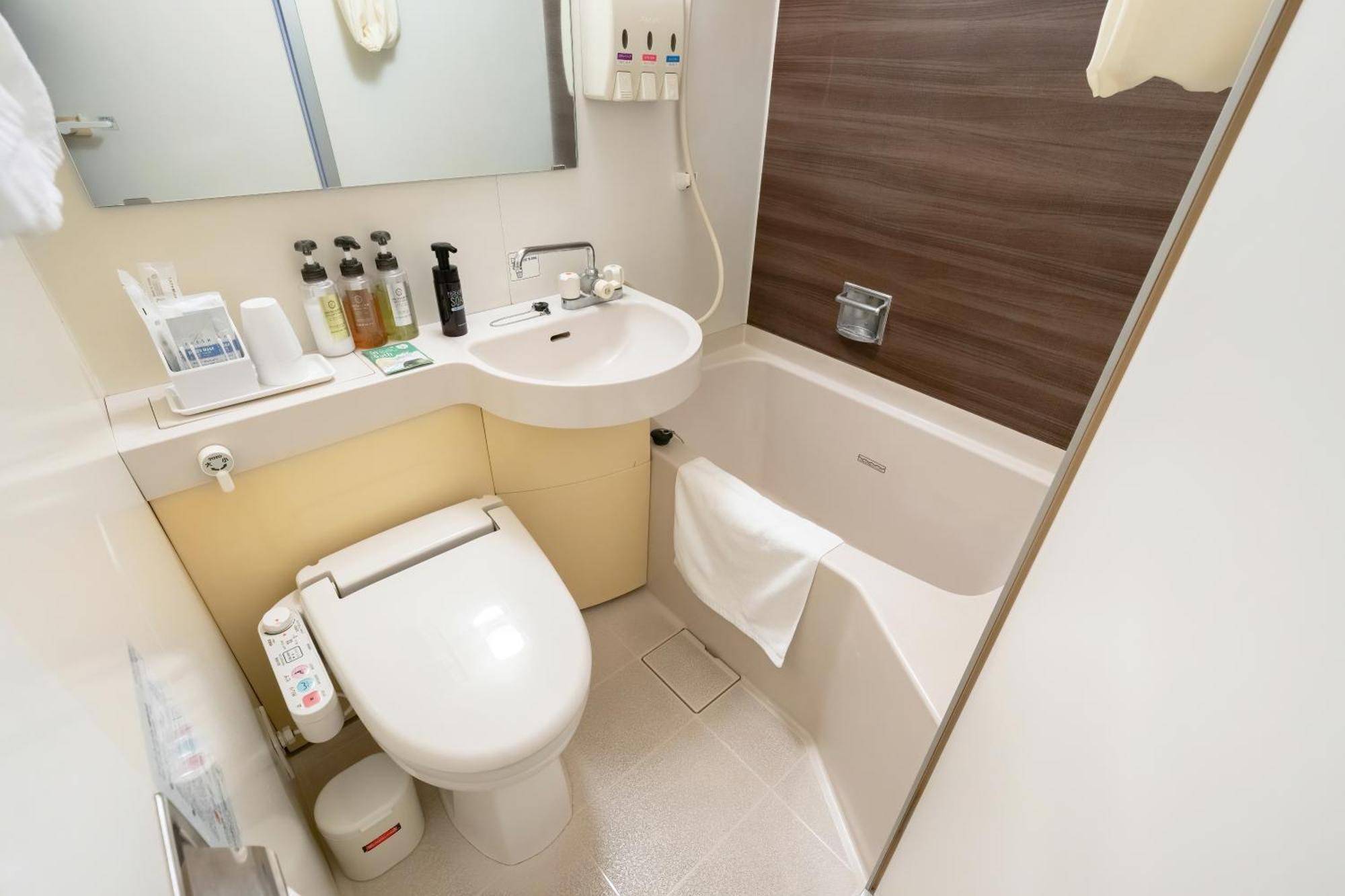 Omura Central Hotel Bagian luar foto